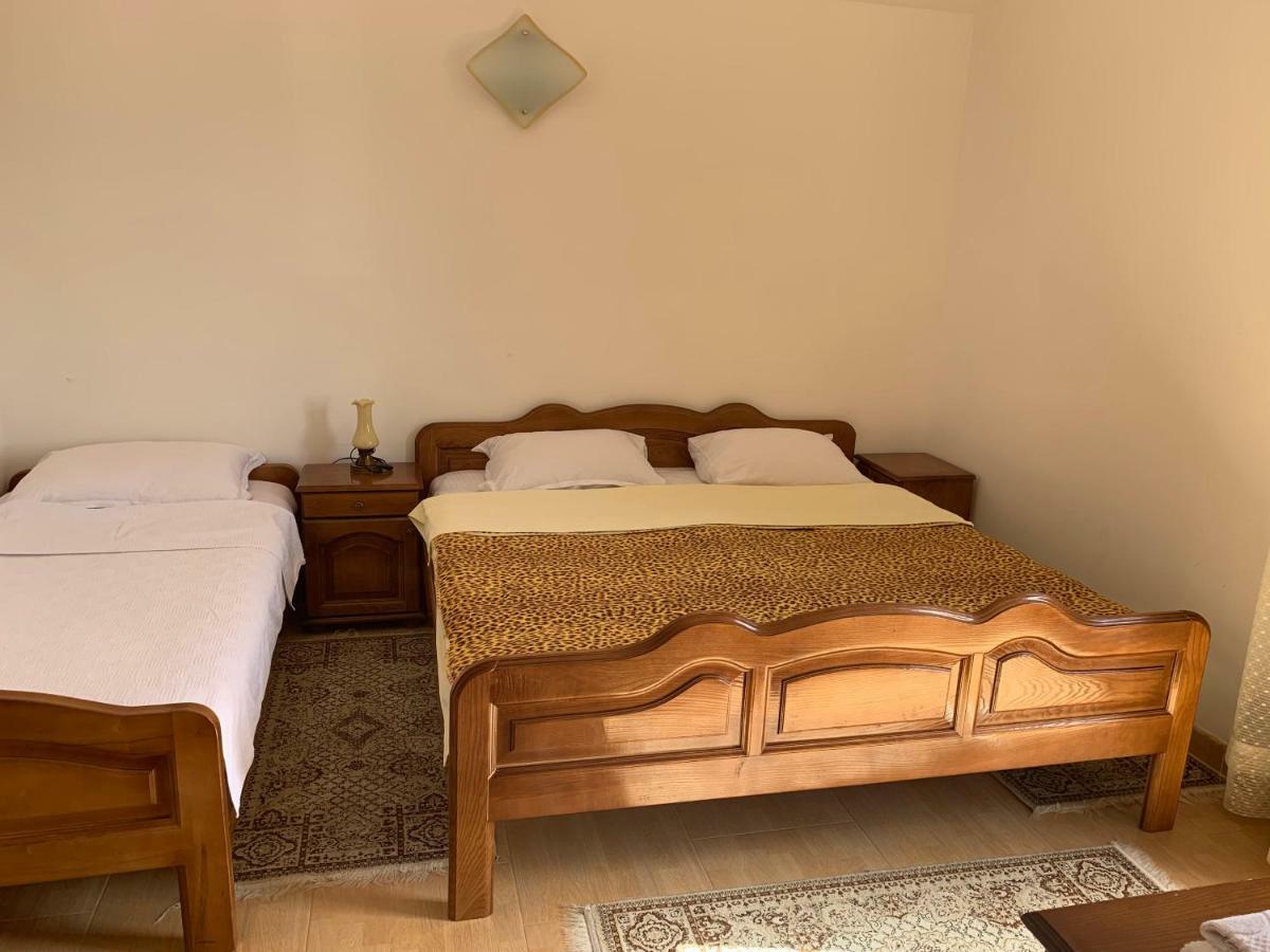 Apartments Zvicer - Milica บุดวา ภายนอก รูปภาพ