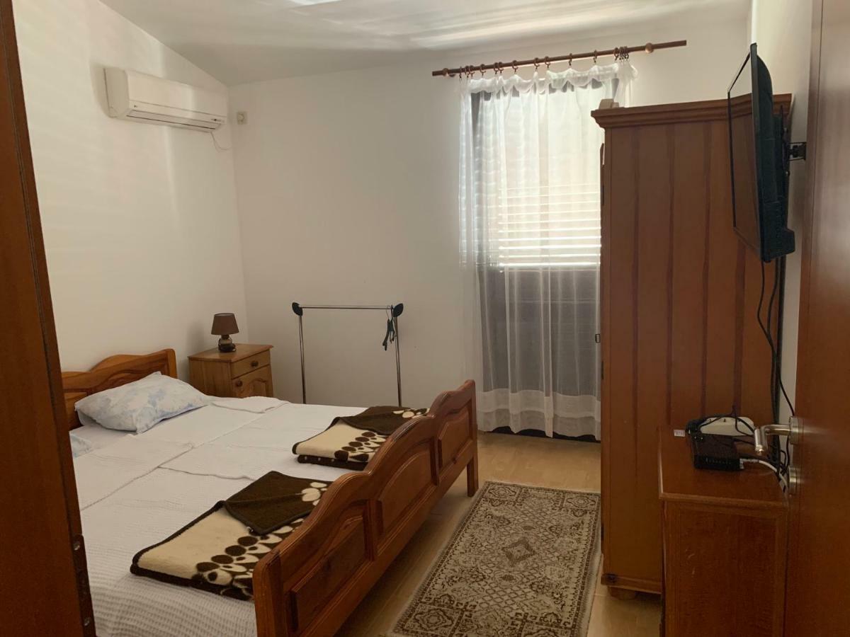 Apartments Zvicer - Milica บุดวา ภายนอก รูปภาพ